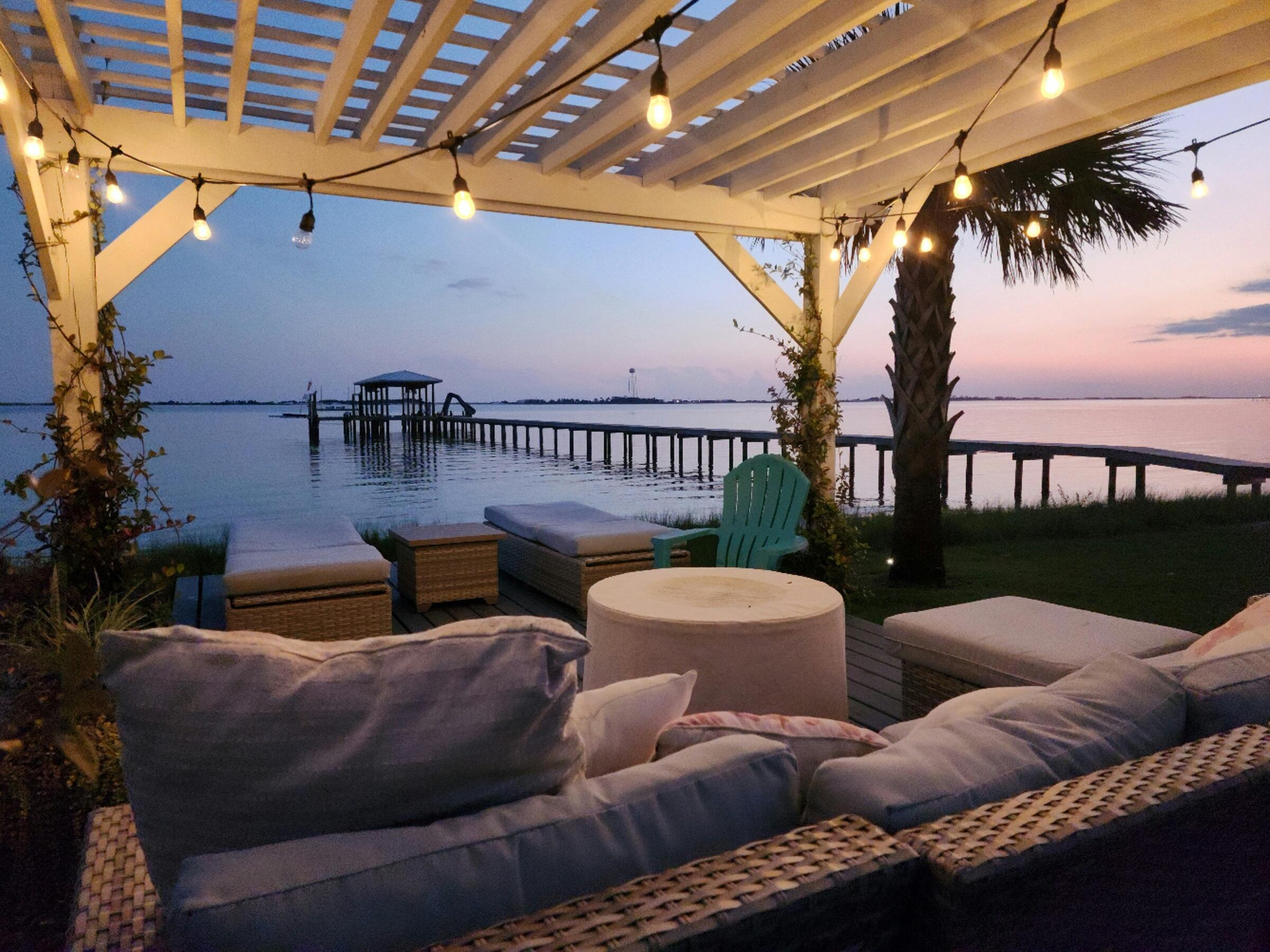 FOREST SHORES - Residential