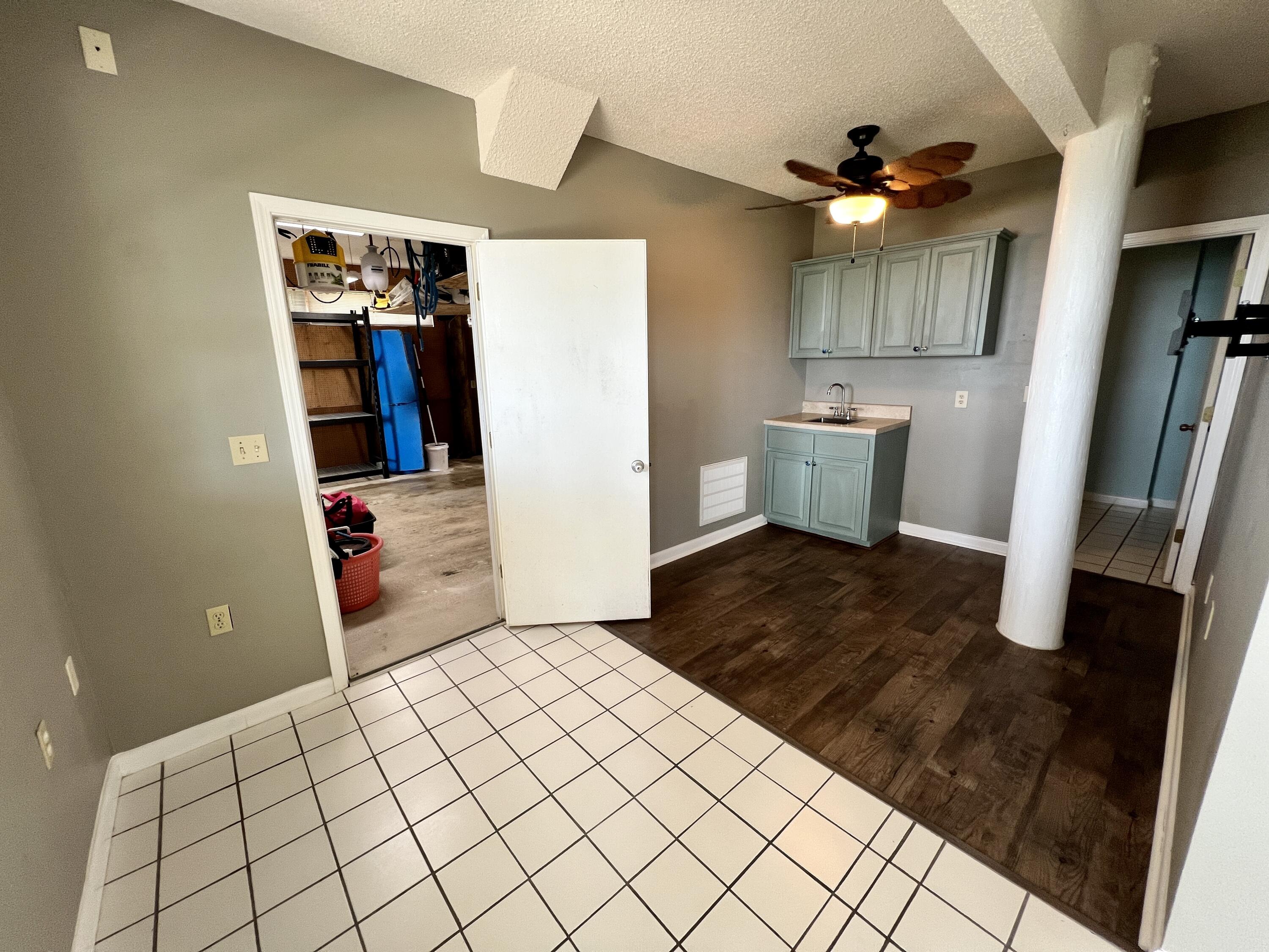 FOREST SHORES - Residential