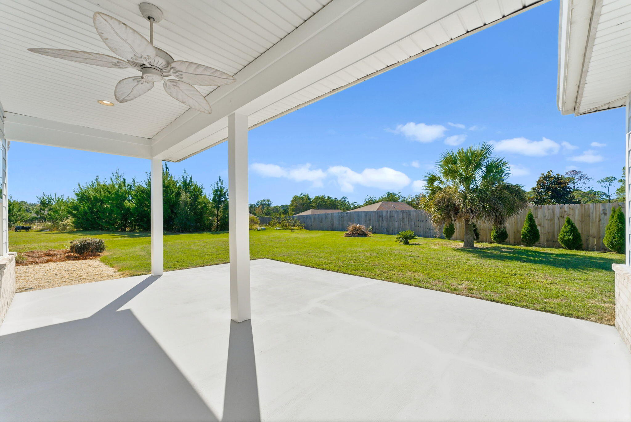 CROSS CREEK - Residential