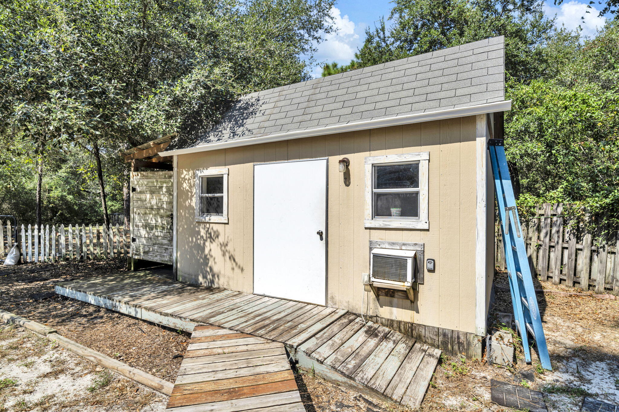 GULF BREEZE PARK - Residential