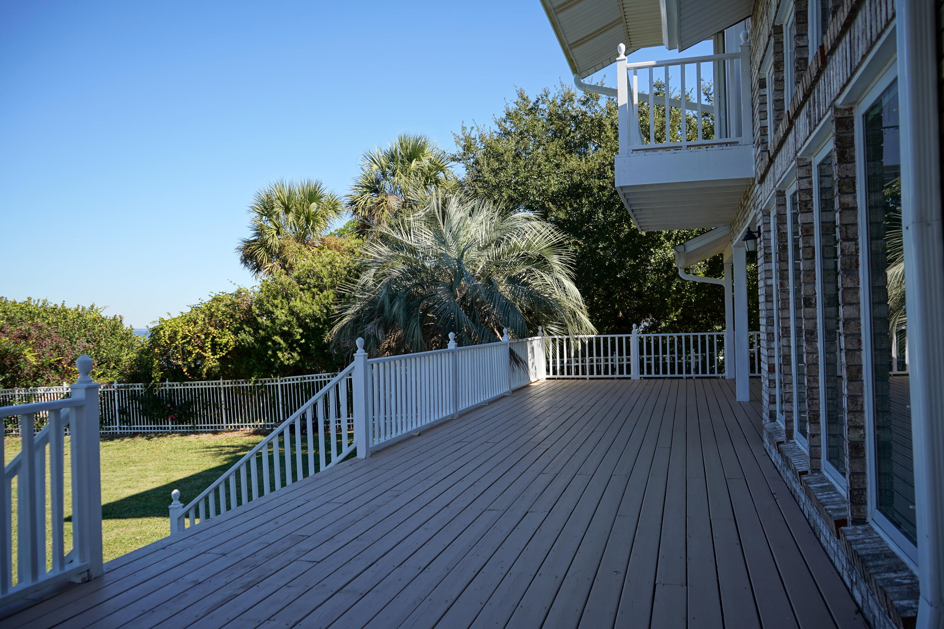 PARADISE BAY S/D - Residential