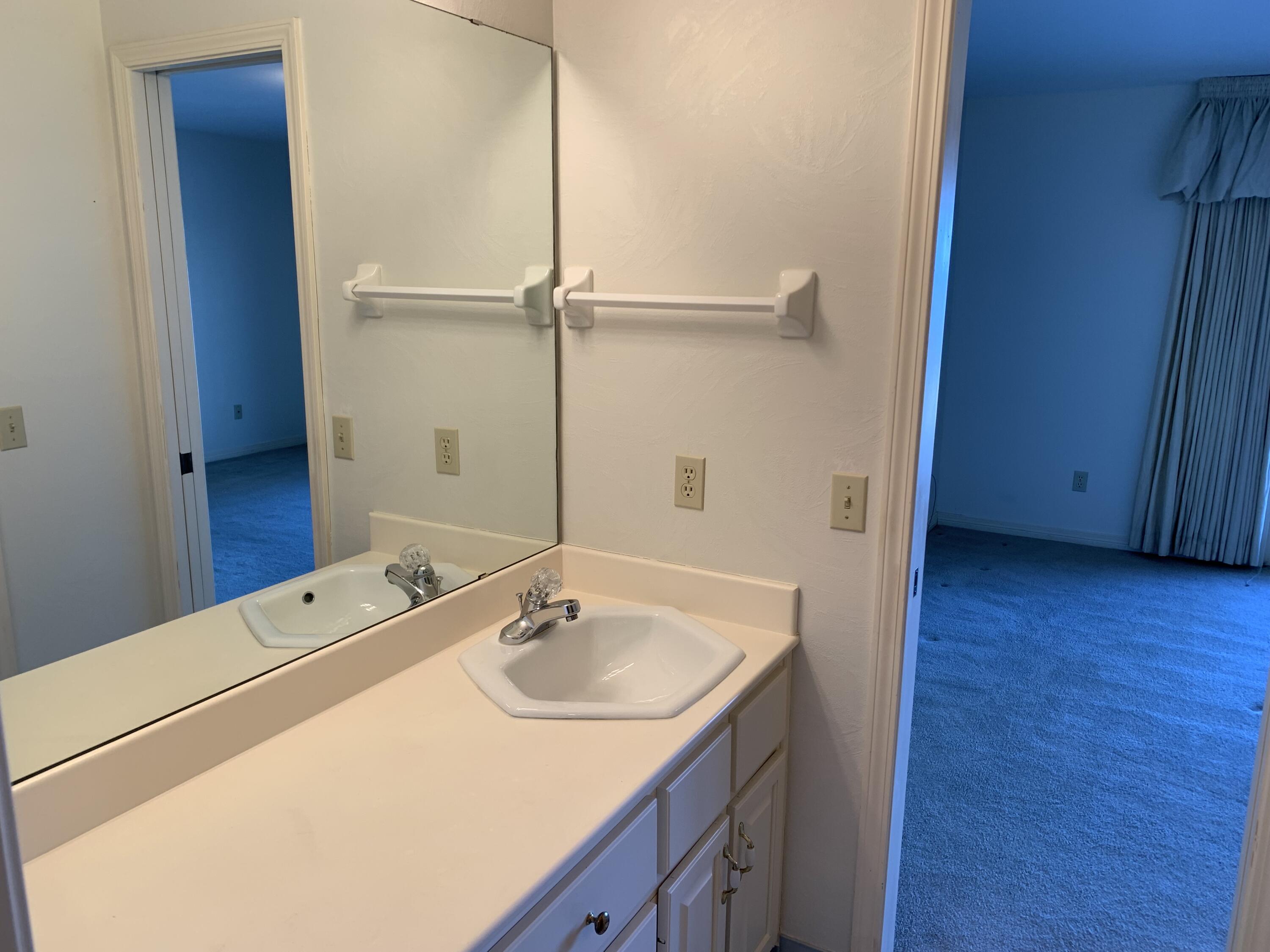 PARADISE BAY S/D - Residential
