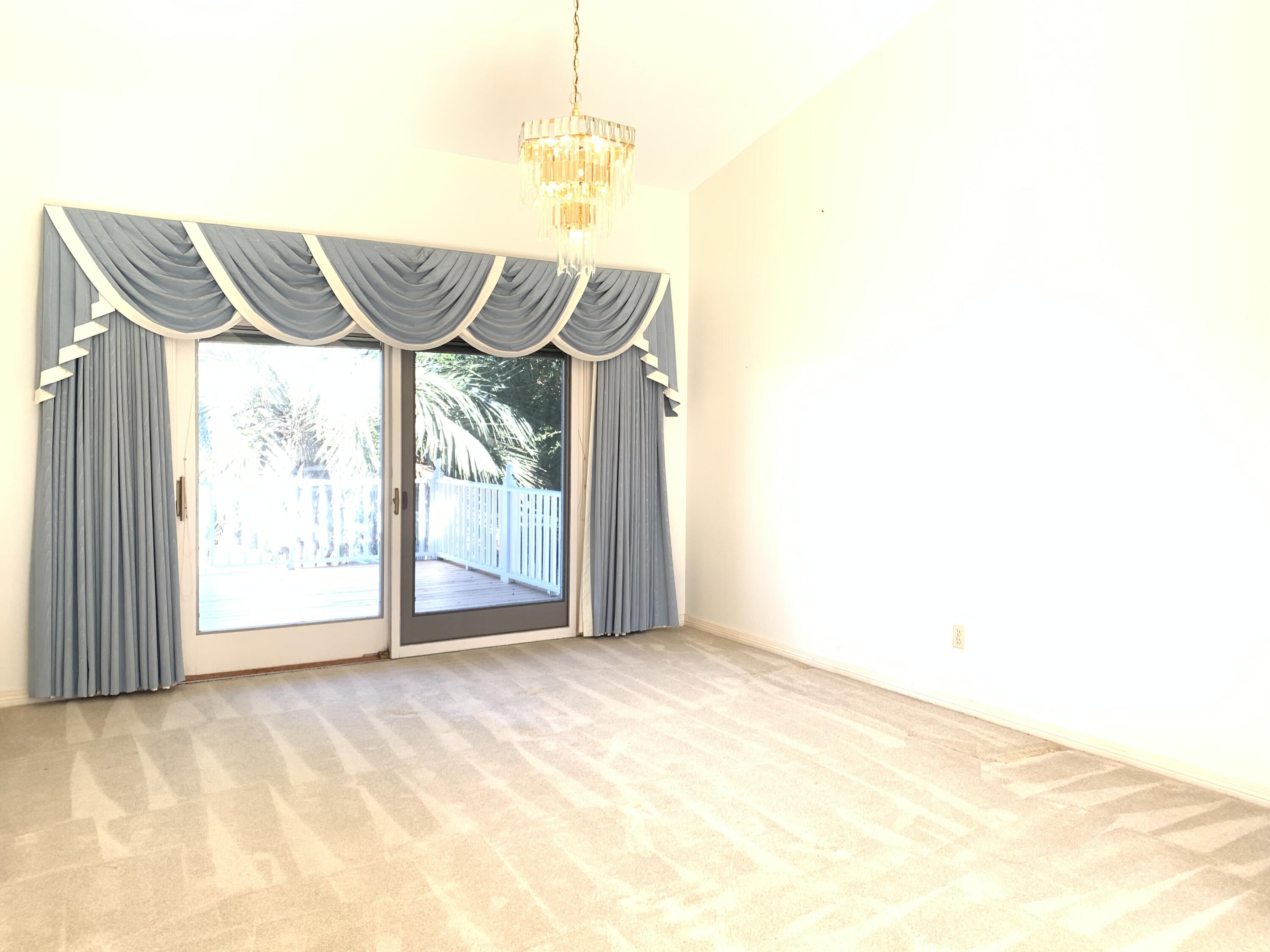 PARADISE BAY S/D - Residential