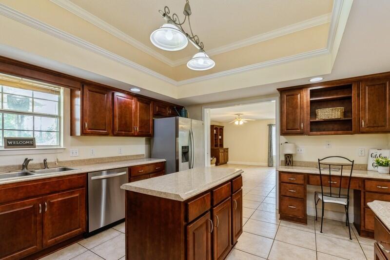 PINEGLADES - Residential