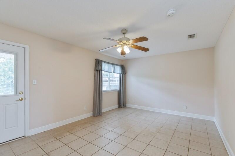 PINEGLADES - Residential