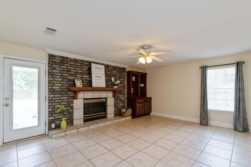 PINEGLADES - Residential