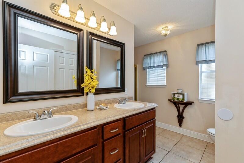 PINEGLADES - Residential