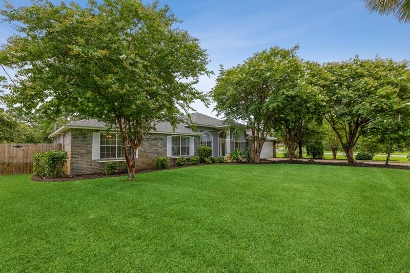 PINEGLADES - Residential