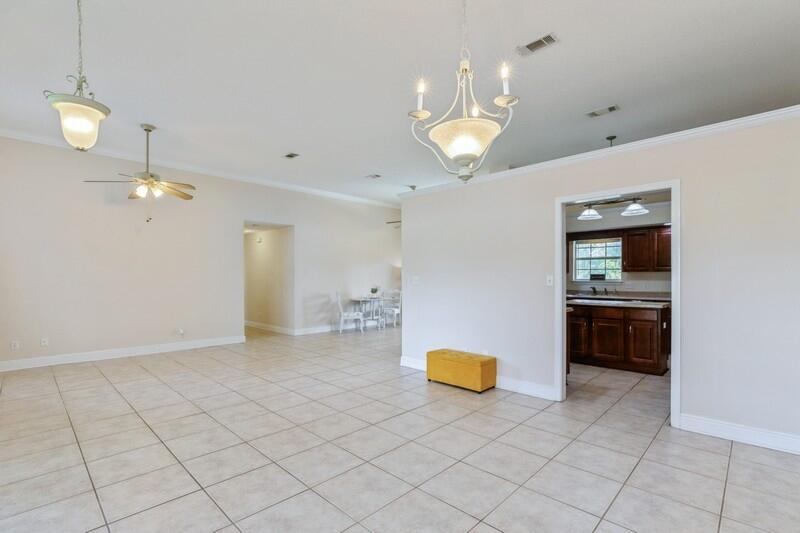 PINEGLADES - Residential