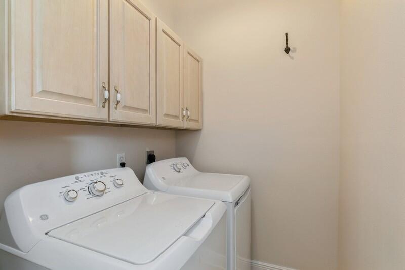 PINEGLADES - Residential