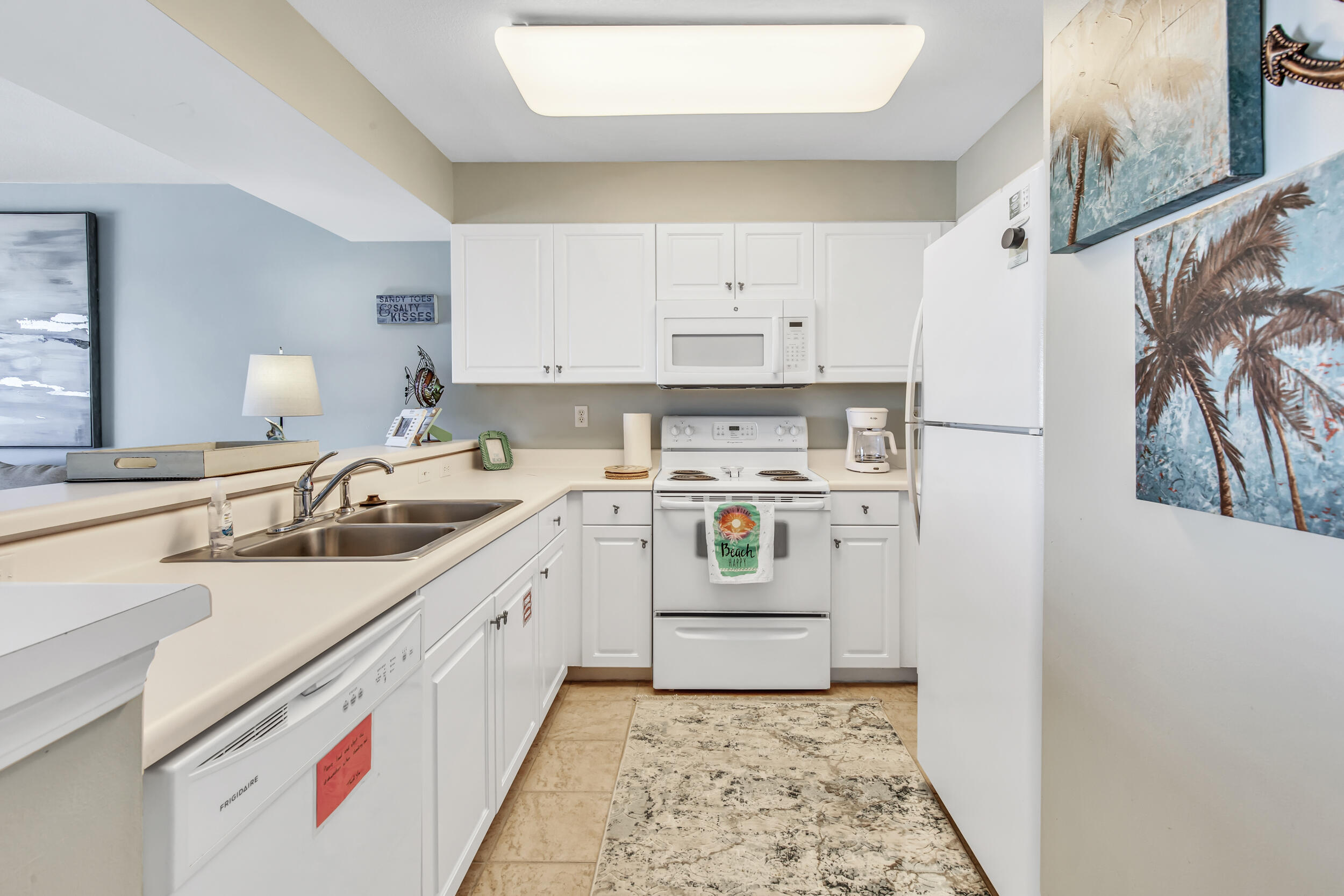 PELICAN ISLE - Residential