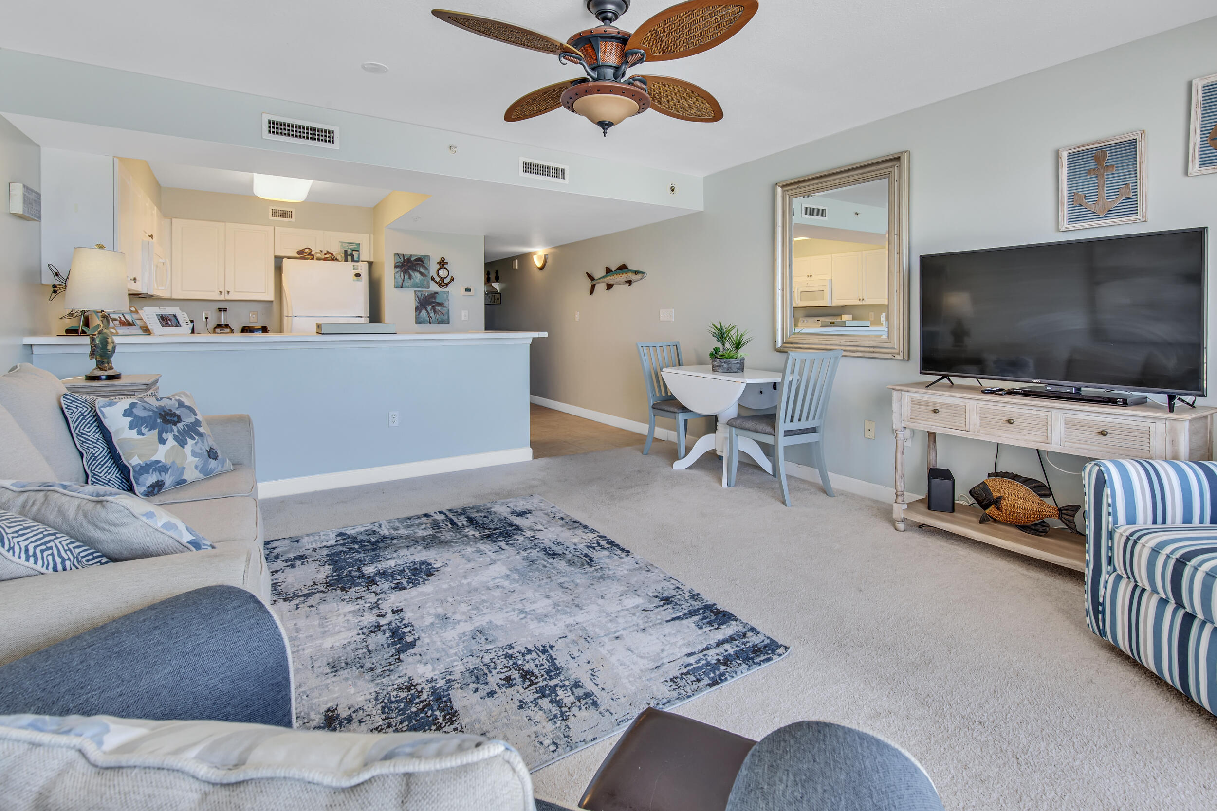 PELICAN ISLE - Residential