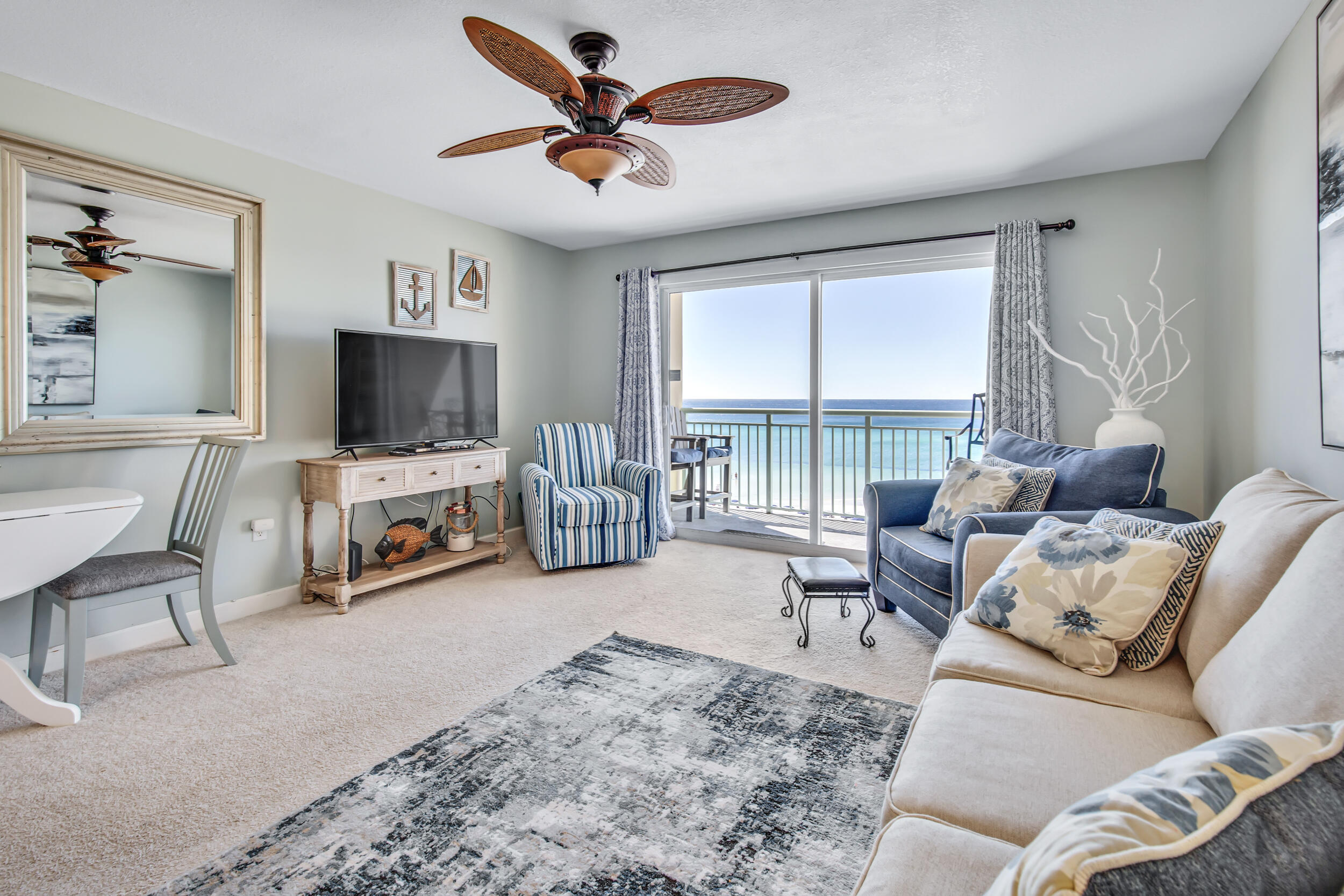 PELICAN ISLE - Residential