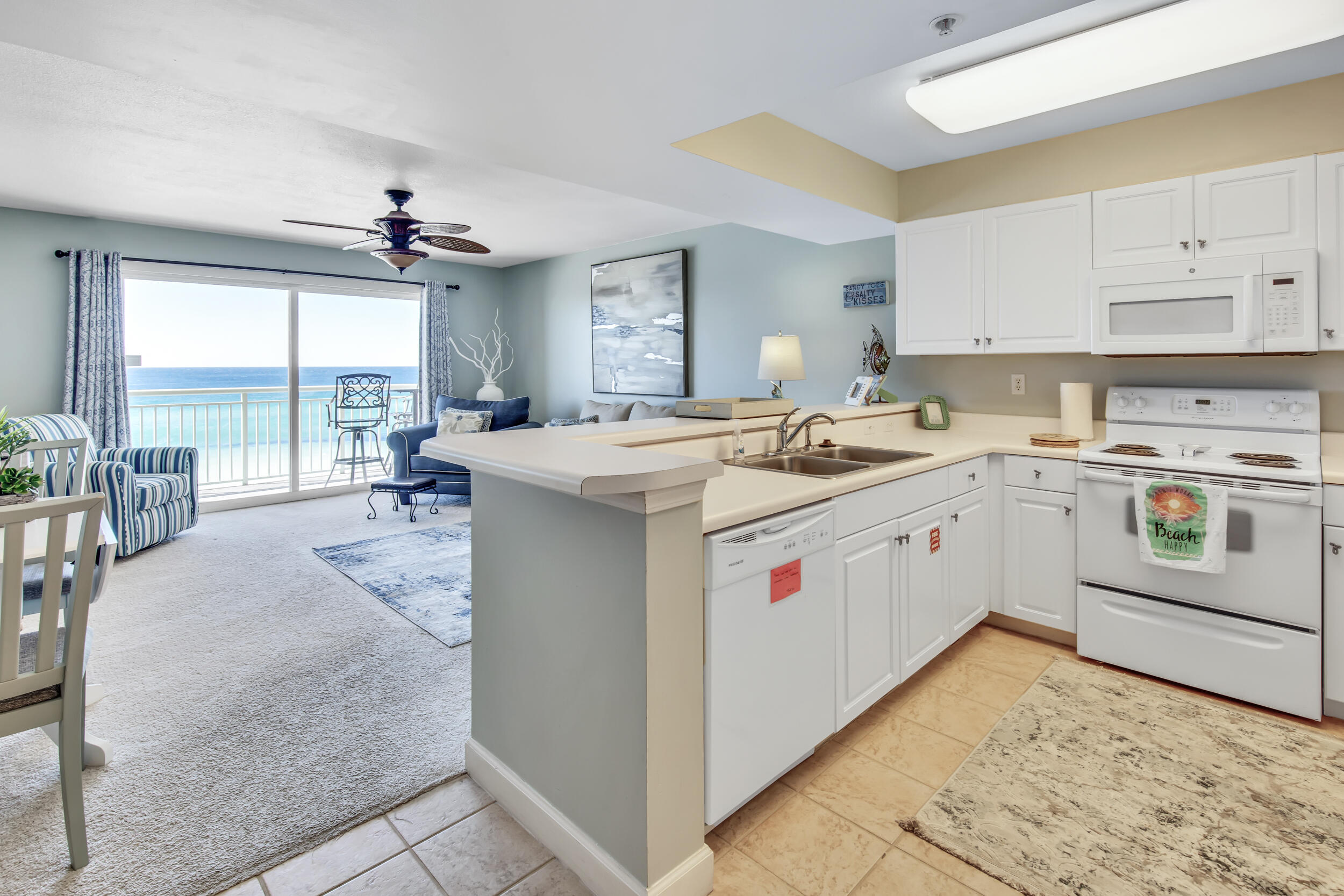 PELICAN ISLE - Residential