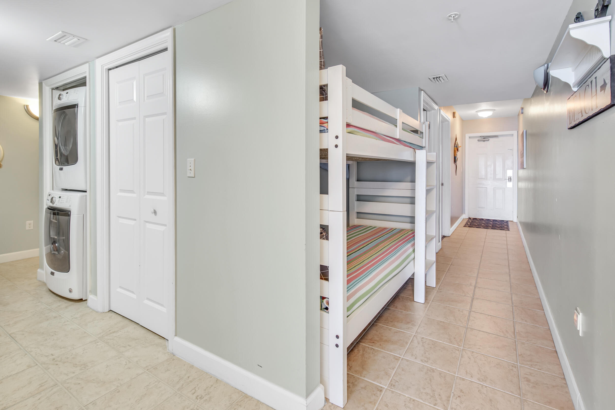 PELICAN ISLE - Residential