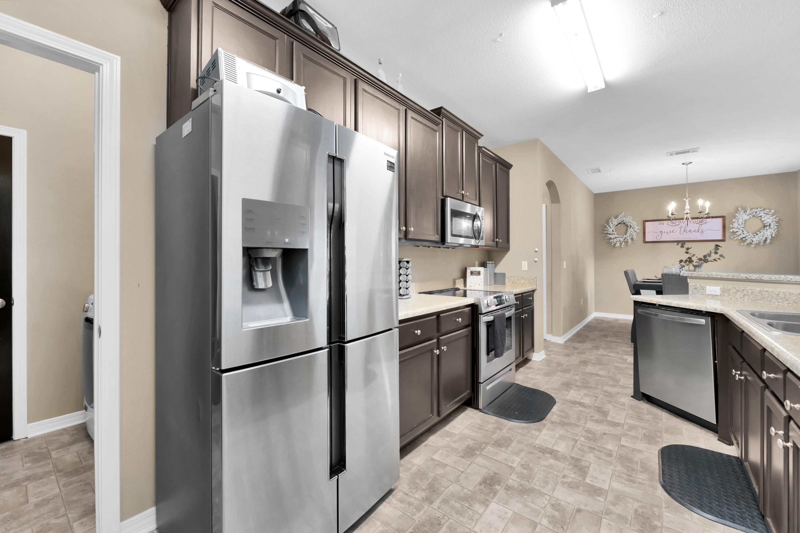 HERITAGE MANOR - Residential