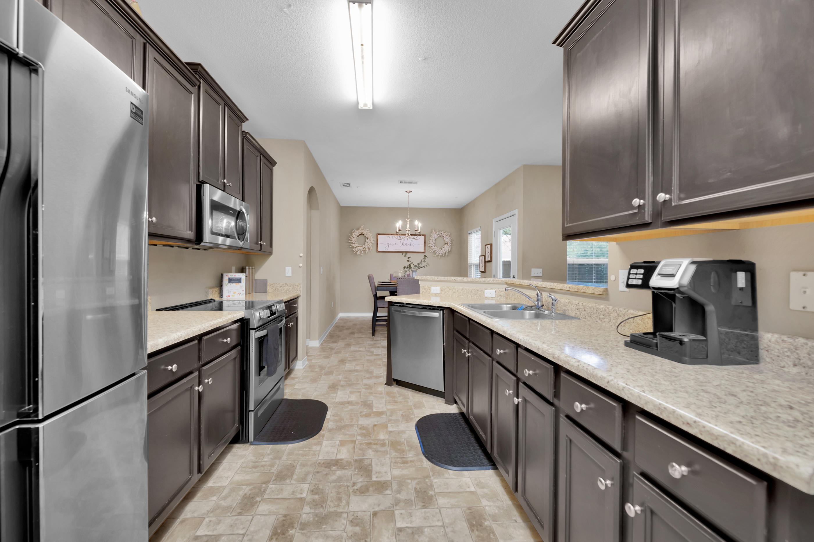 HERITAGE MANOR - Residential