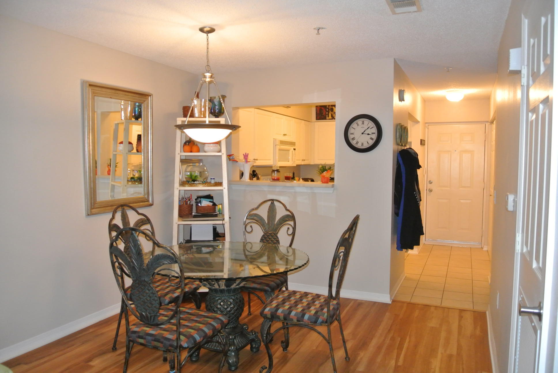 FLORIDA CLUB - Residential Lease