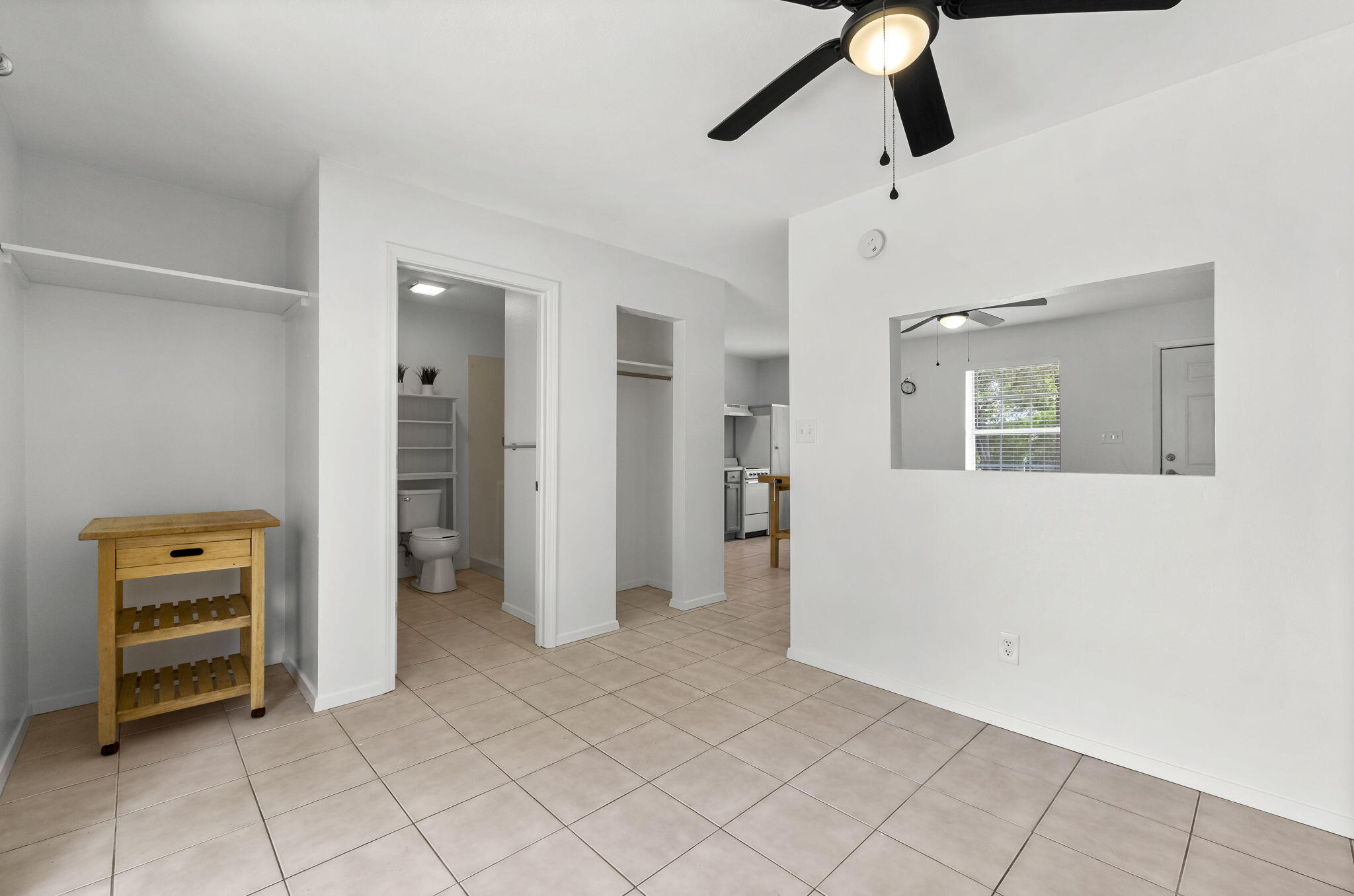 BEACH HIGHLAND - Residential Lease