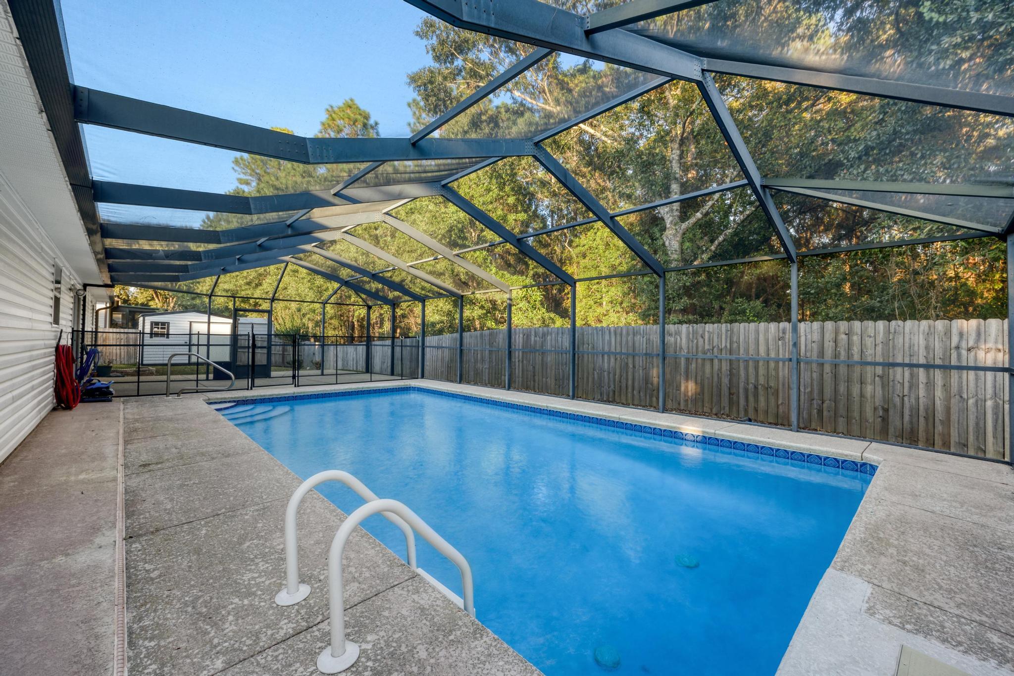 NORTHVIEW ESTATES 5TH ADDN - Residential