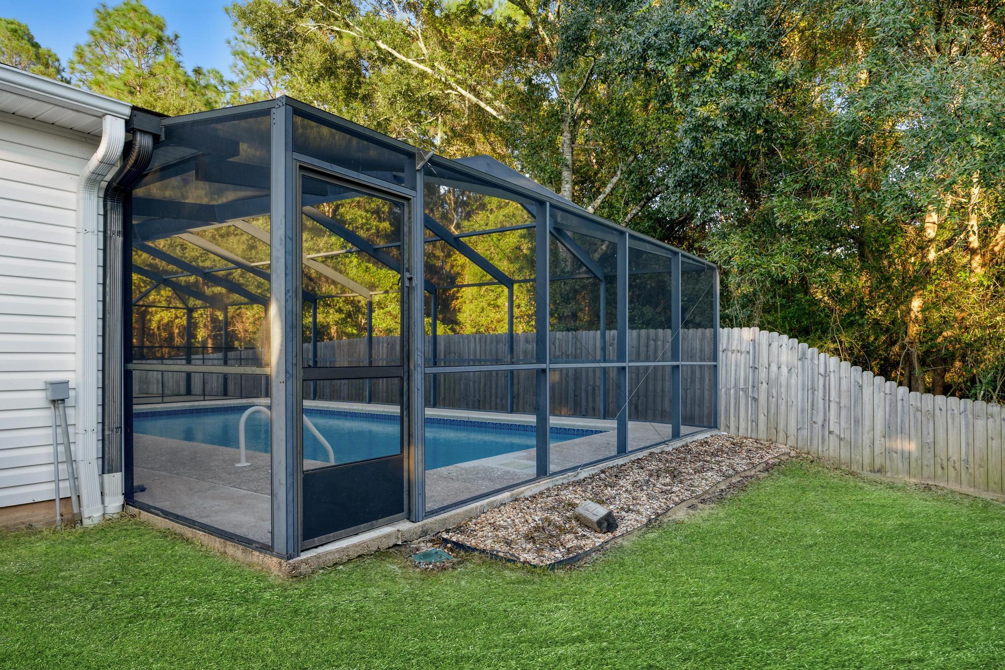 NORTHVIEW ESTATES 5TH ADDN - Residential