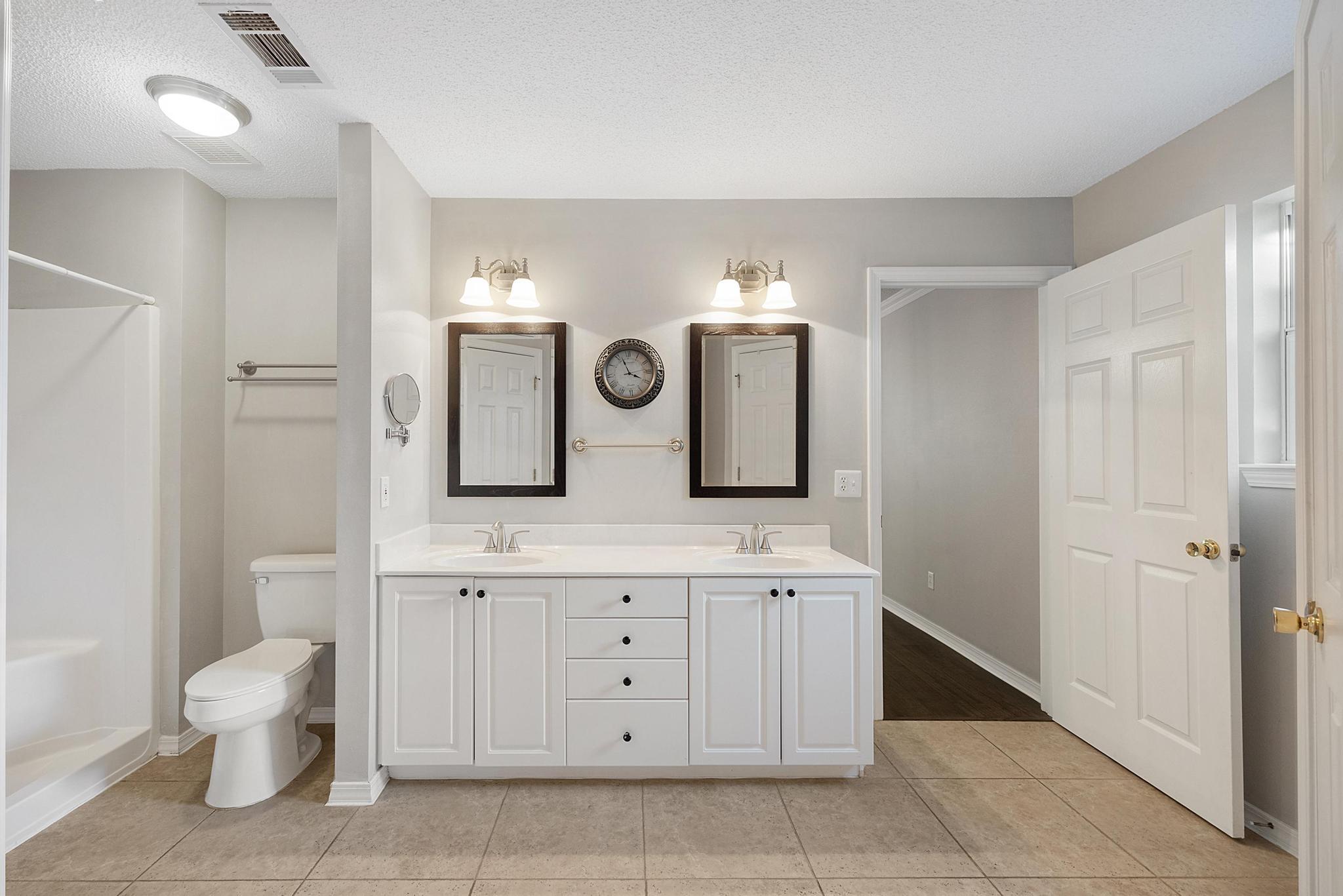 NORTHVIEW ESTATES 5TH ADDN - Residential