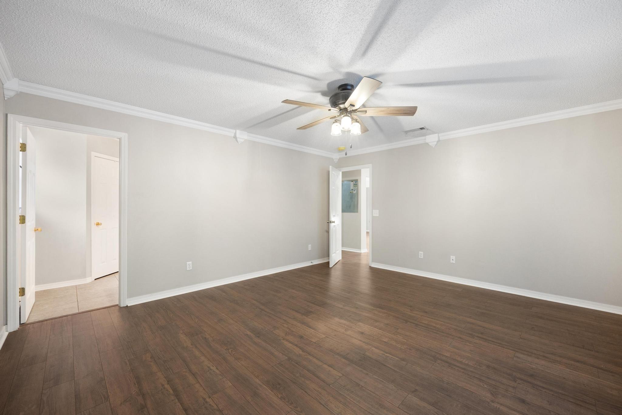 NORTHVIEW ESTATES 5TH ADDN - Residential