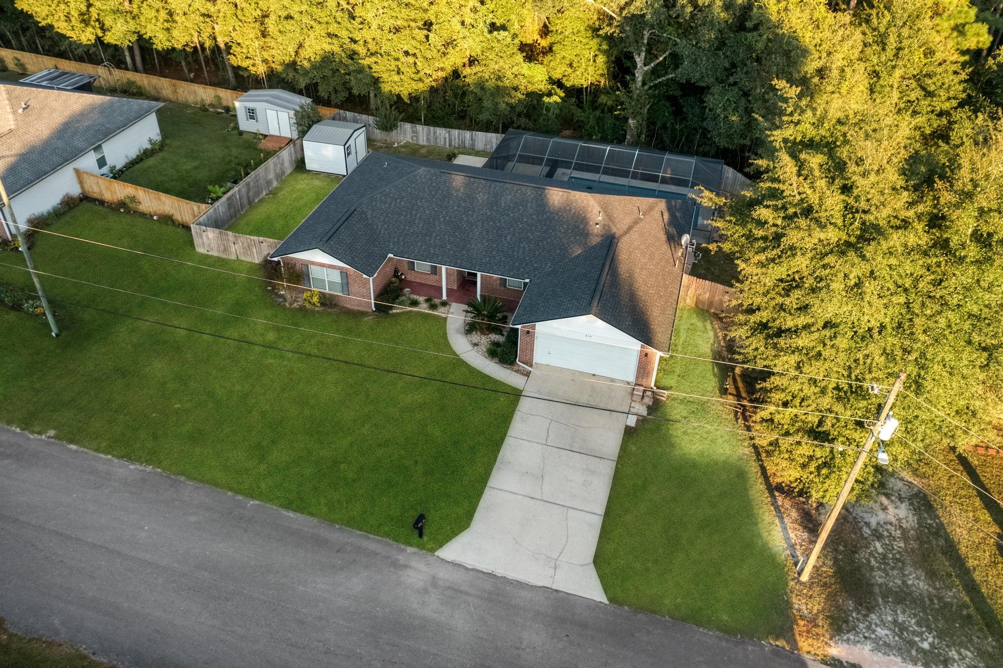 NORTHVIEW ESTATES 5TH ADDN - Residential