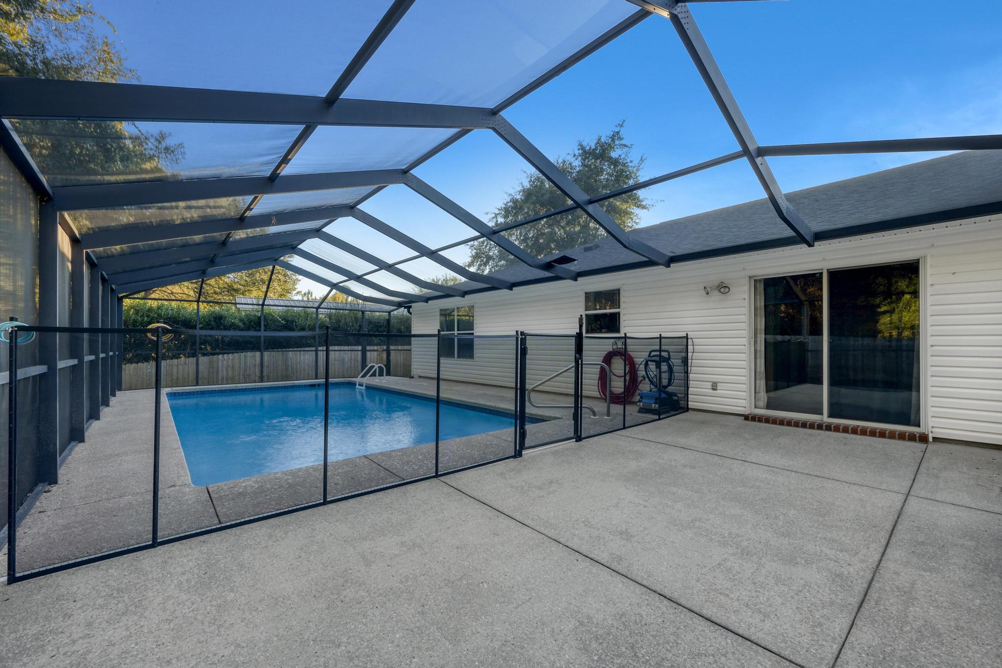 NORTHVIEW ESTATES 5TH ADDN - Residential