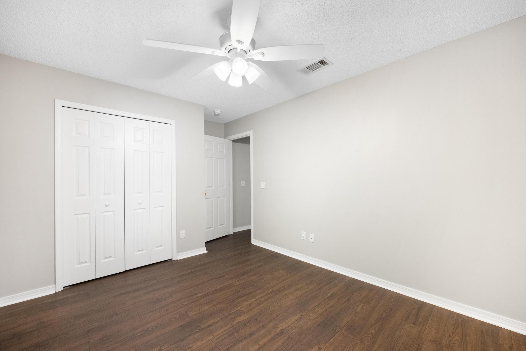 NORTHVIEW ESTATES 5TH ADDN - Residential