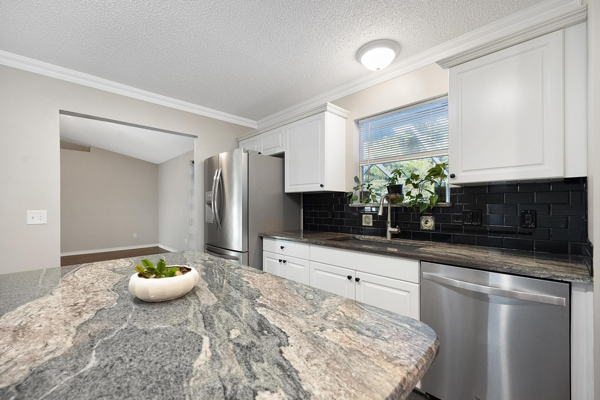 NORTHVIEW ESTATES 5TH ADDN - Residential