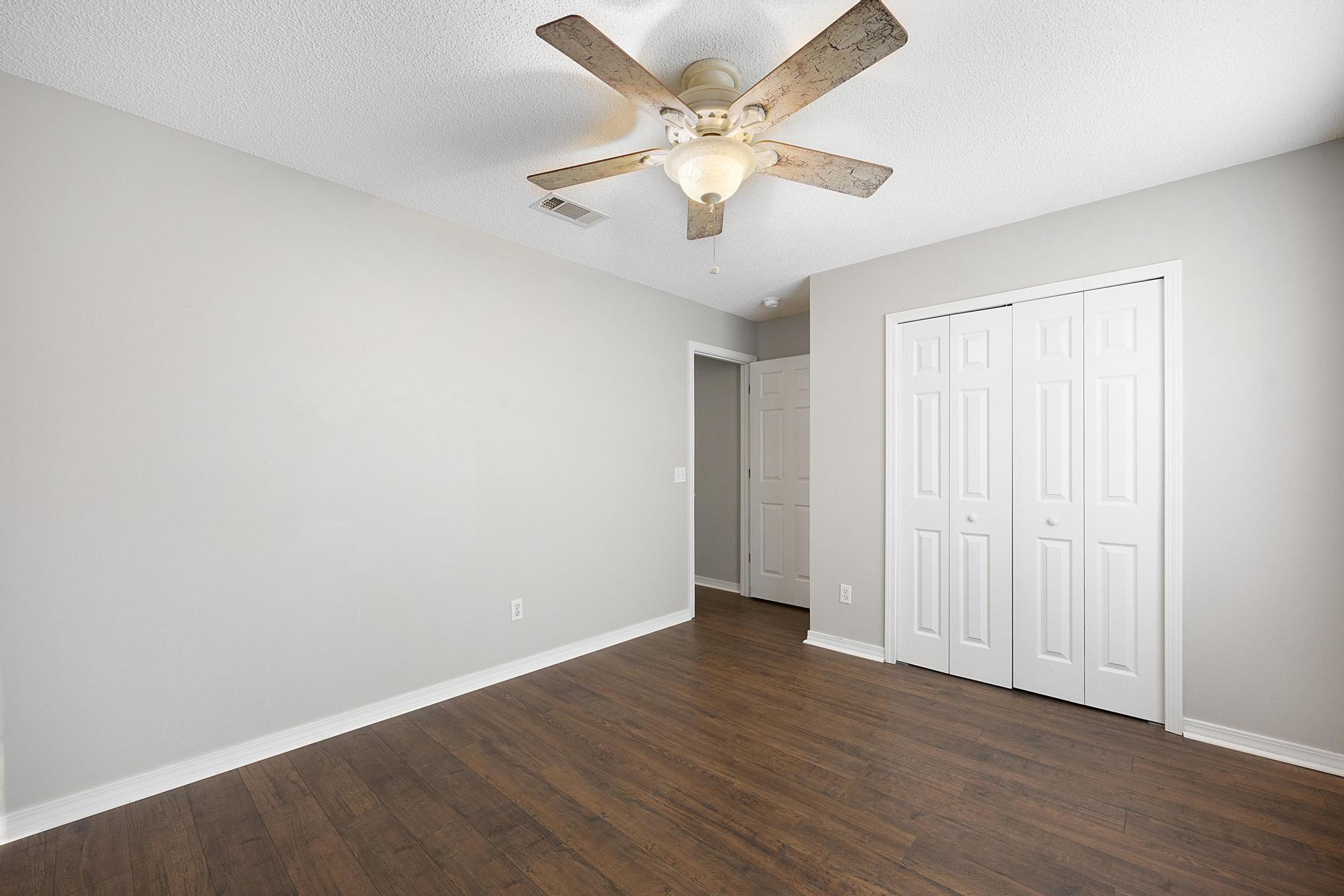 NORTHVIEW ESTATES 5TH ADDN - Residential