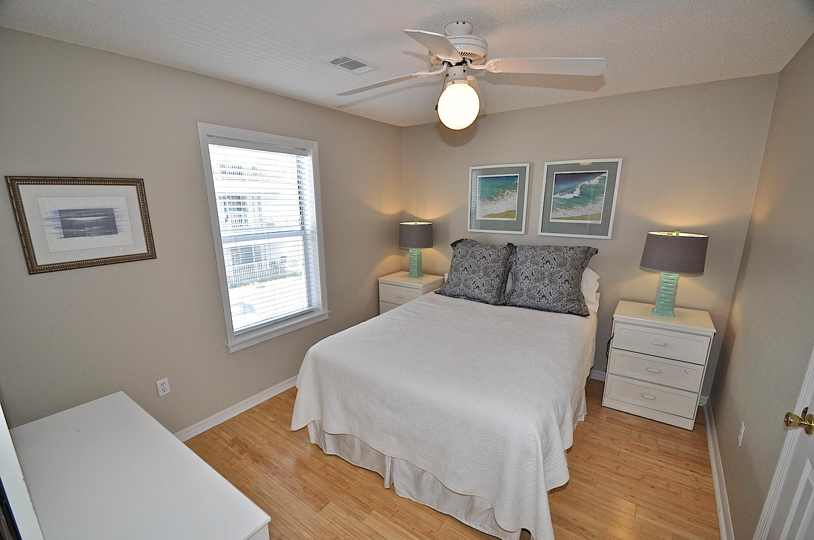 BEACHSIDE VILLAS CONDO - Residential