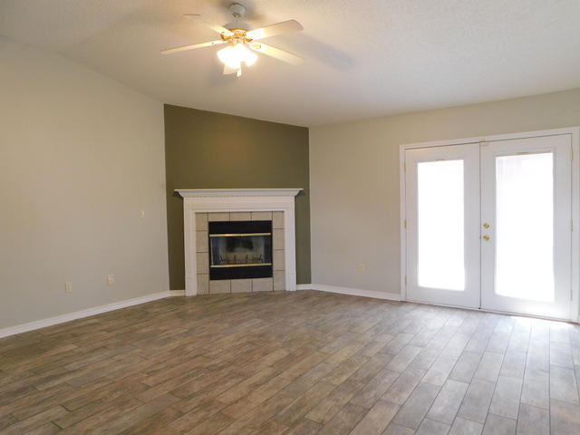 NORTHVIEW ESTATES 7TH ADDN - Residential