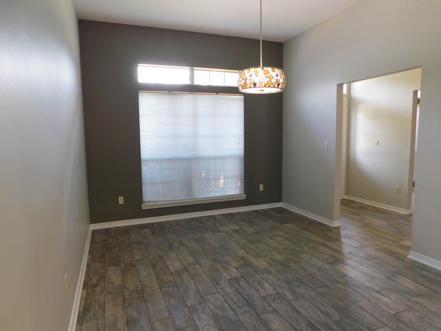 NORTHVIEW ESTATES 7TH ADDN - Residential