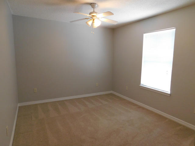 NORTHVIEW ESTATES 7TH ADDN - Residential