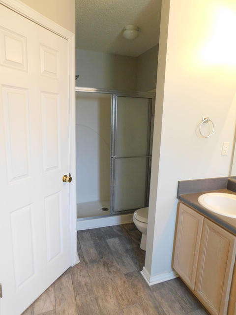 NORTHVIEW ESTATES 7TH ADDN - Residential