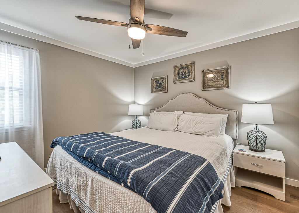 BEACHWOOD VILLAS CONDO - Residential