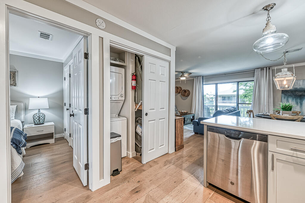 BEACHWOOD VILLAS CONDO - Residential