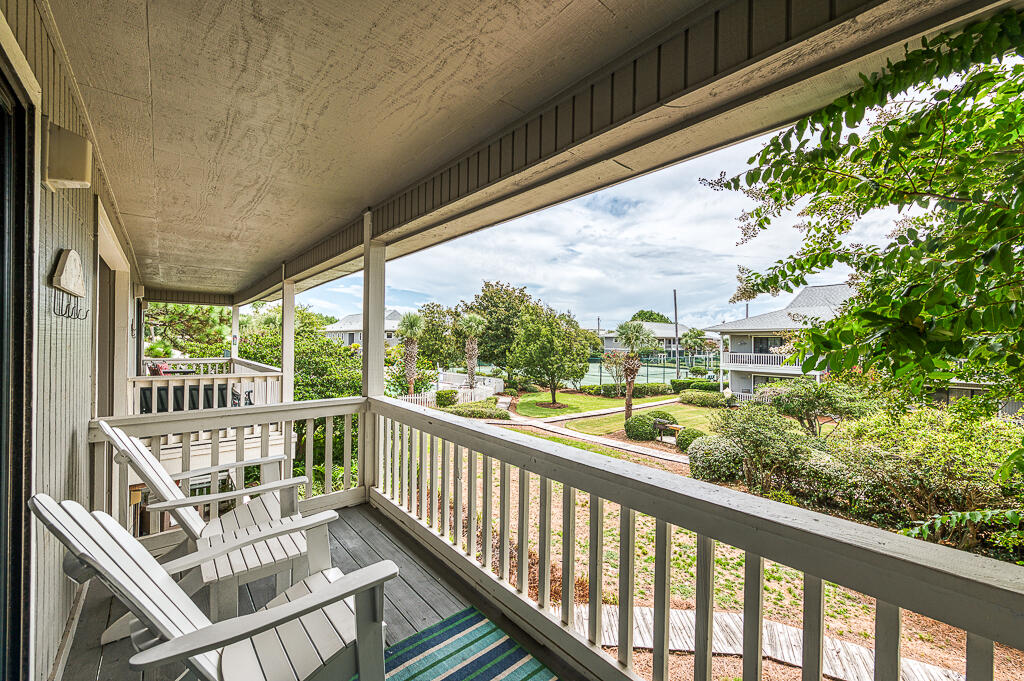 BEACHWOOD VILLAS CONDO - Residential