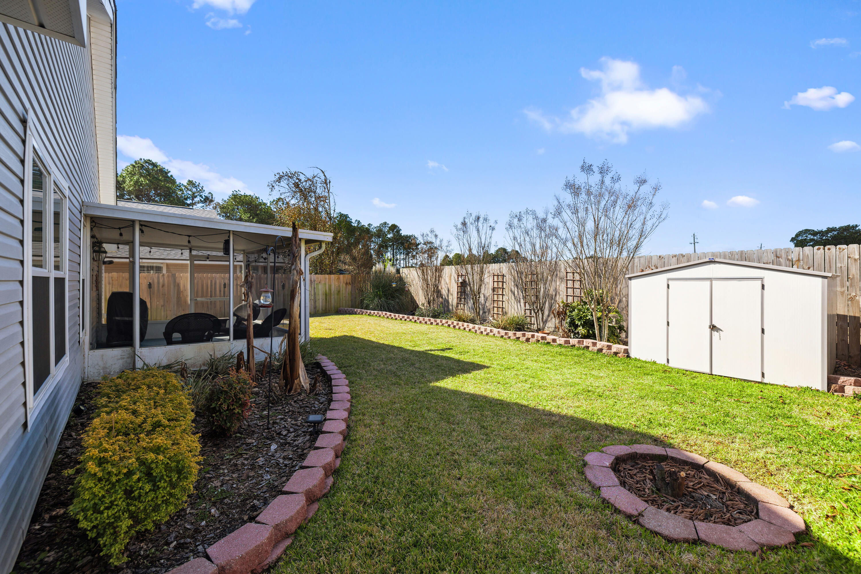 EMERALD VILLAGE S/D - Residential