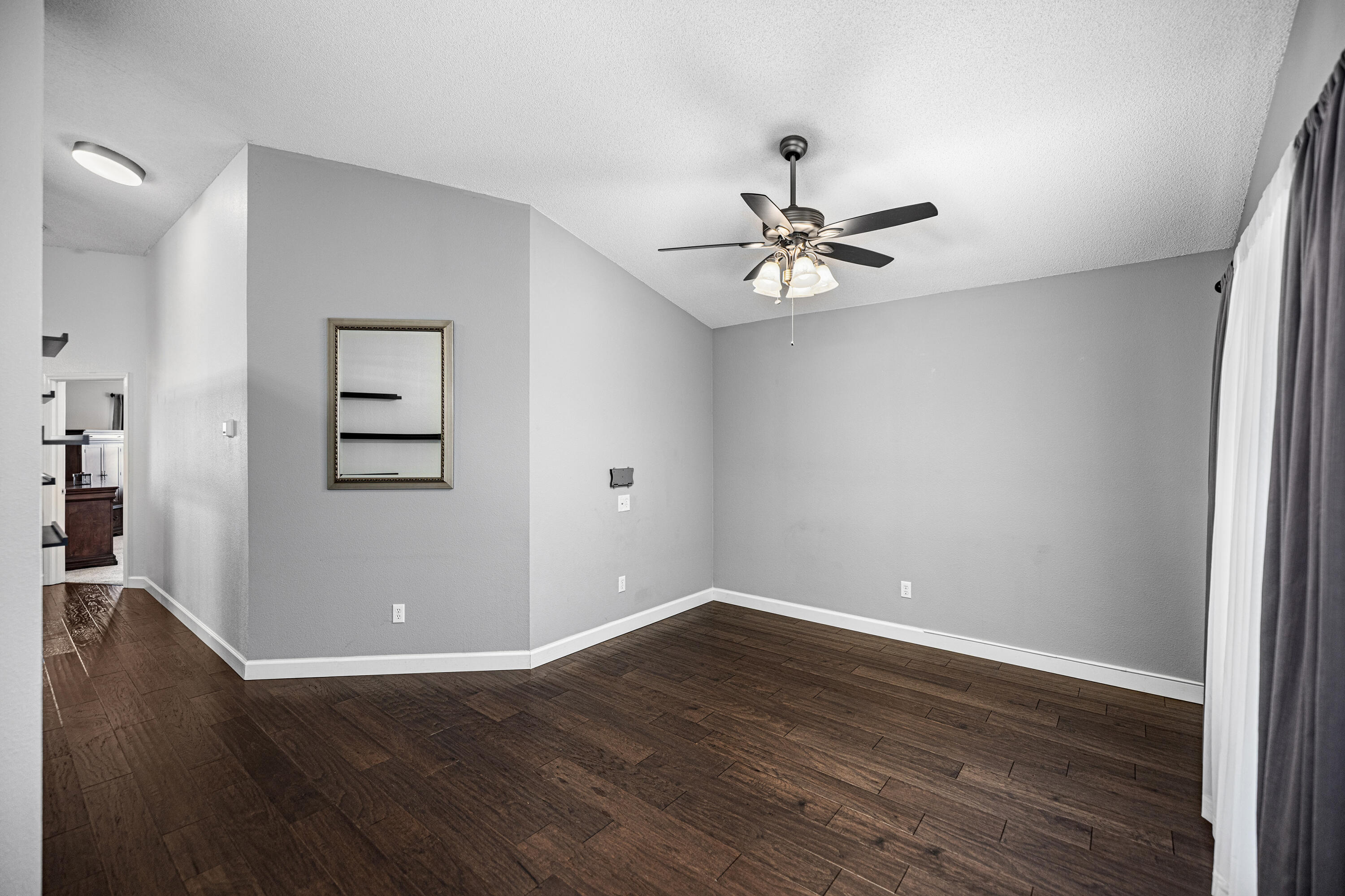 EMERALD VILLAGE S/D - Residential