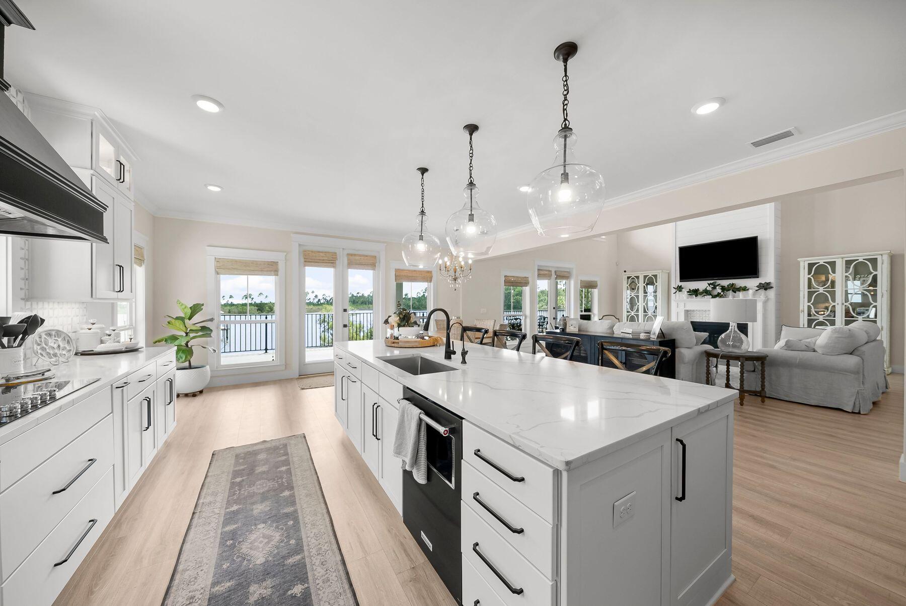 Fanning Bayou - Residential