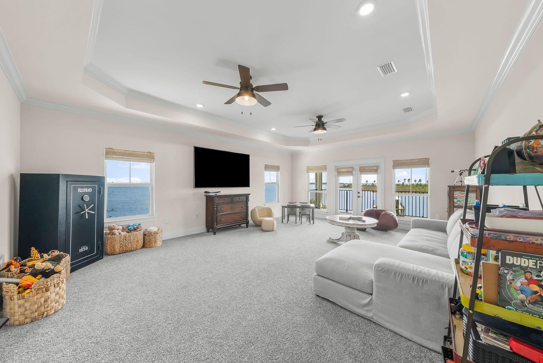 Fanning Bayou - Residential