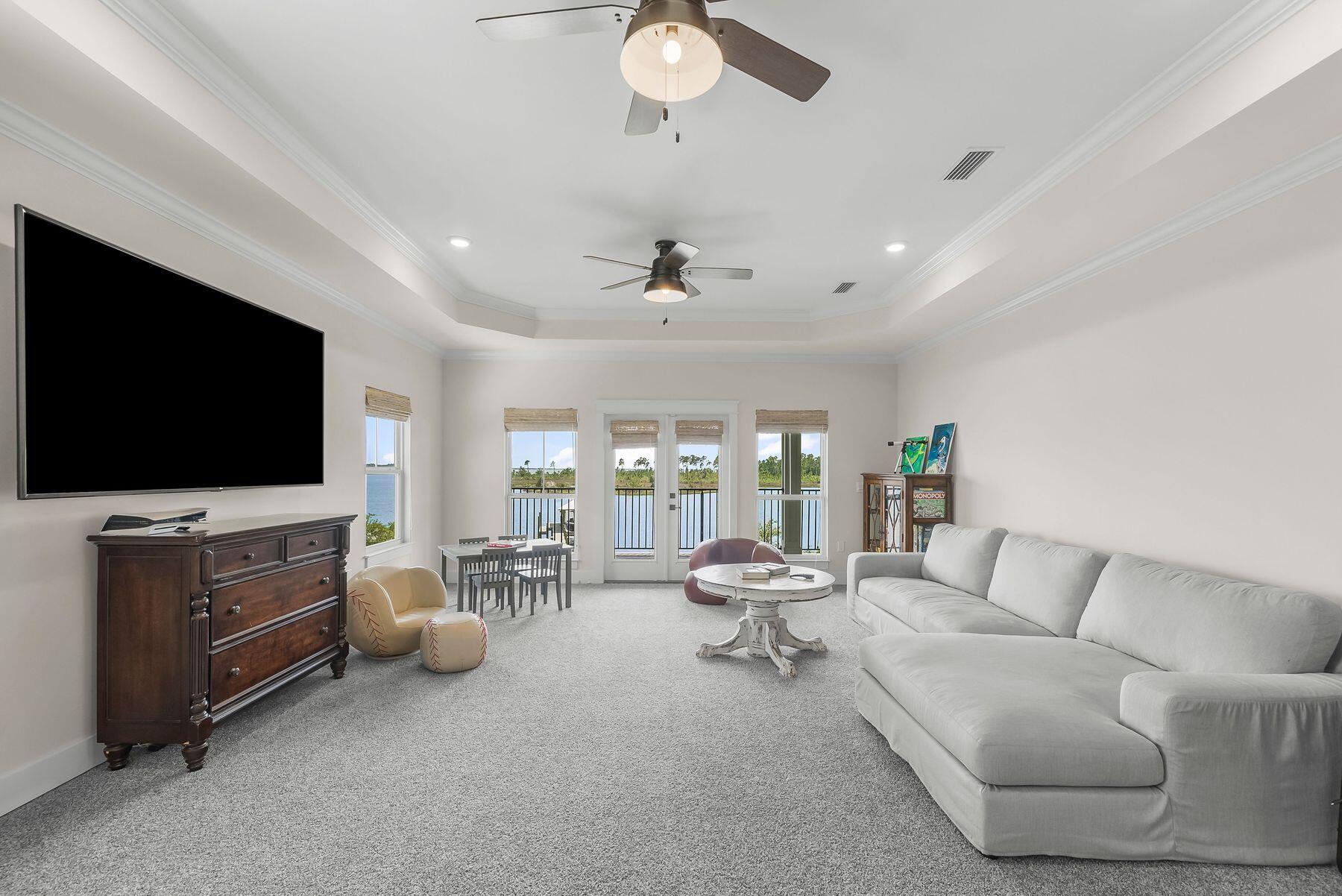 Fanning Bayou - Residential