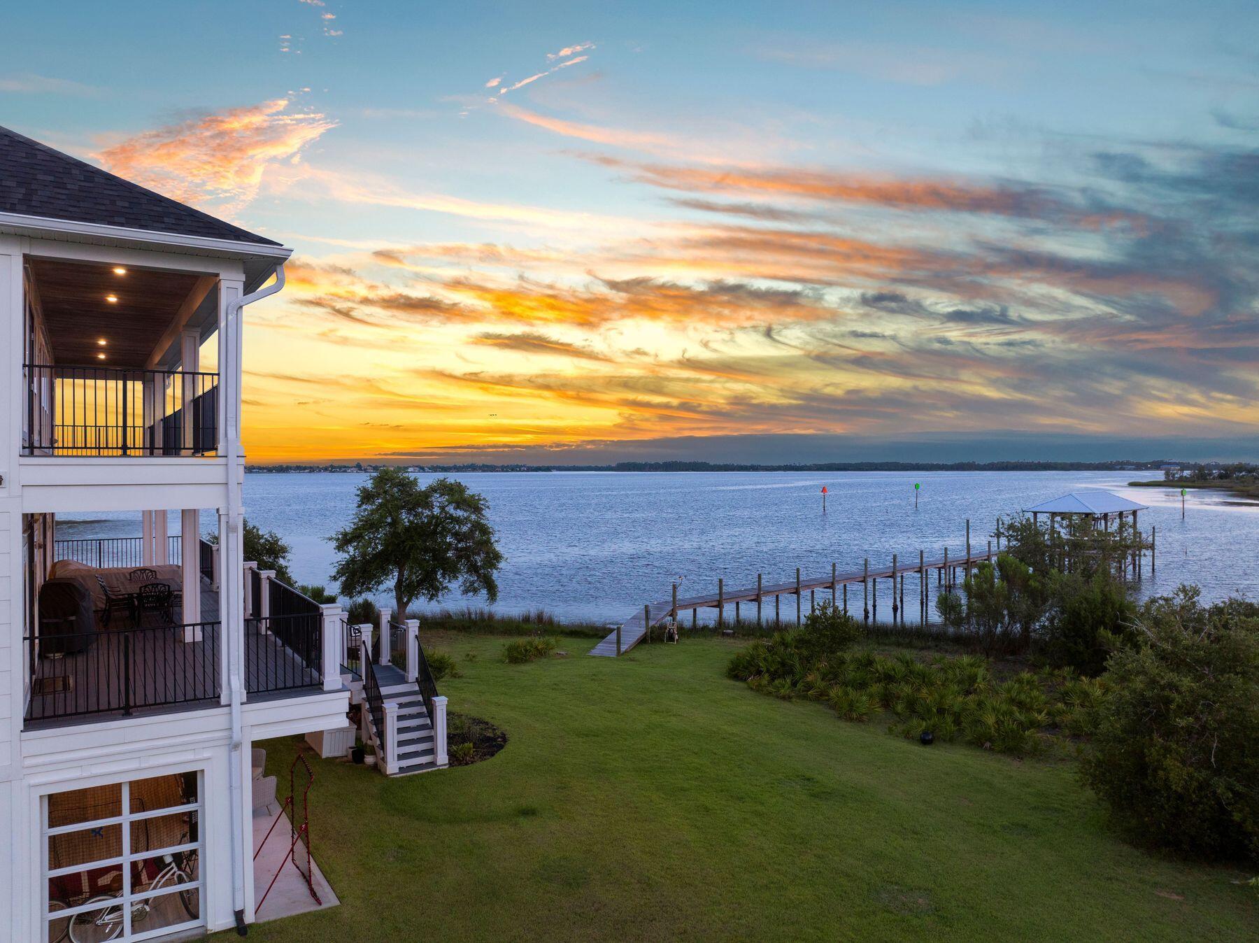 Fanning Bayou - Residential