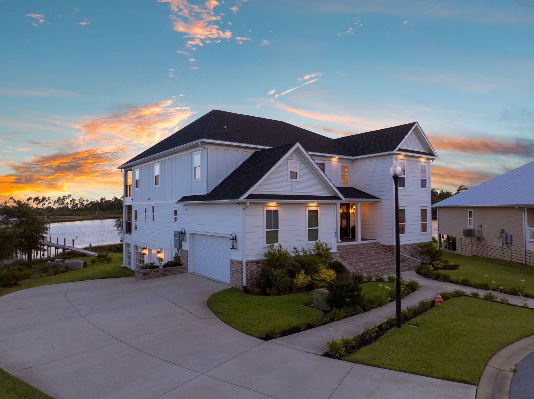Fanning Bayou - Residential