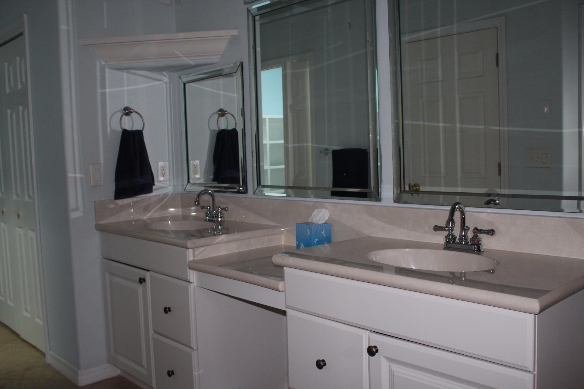 PINE SHORES - Residential