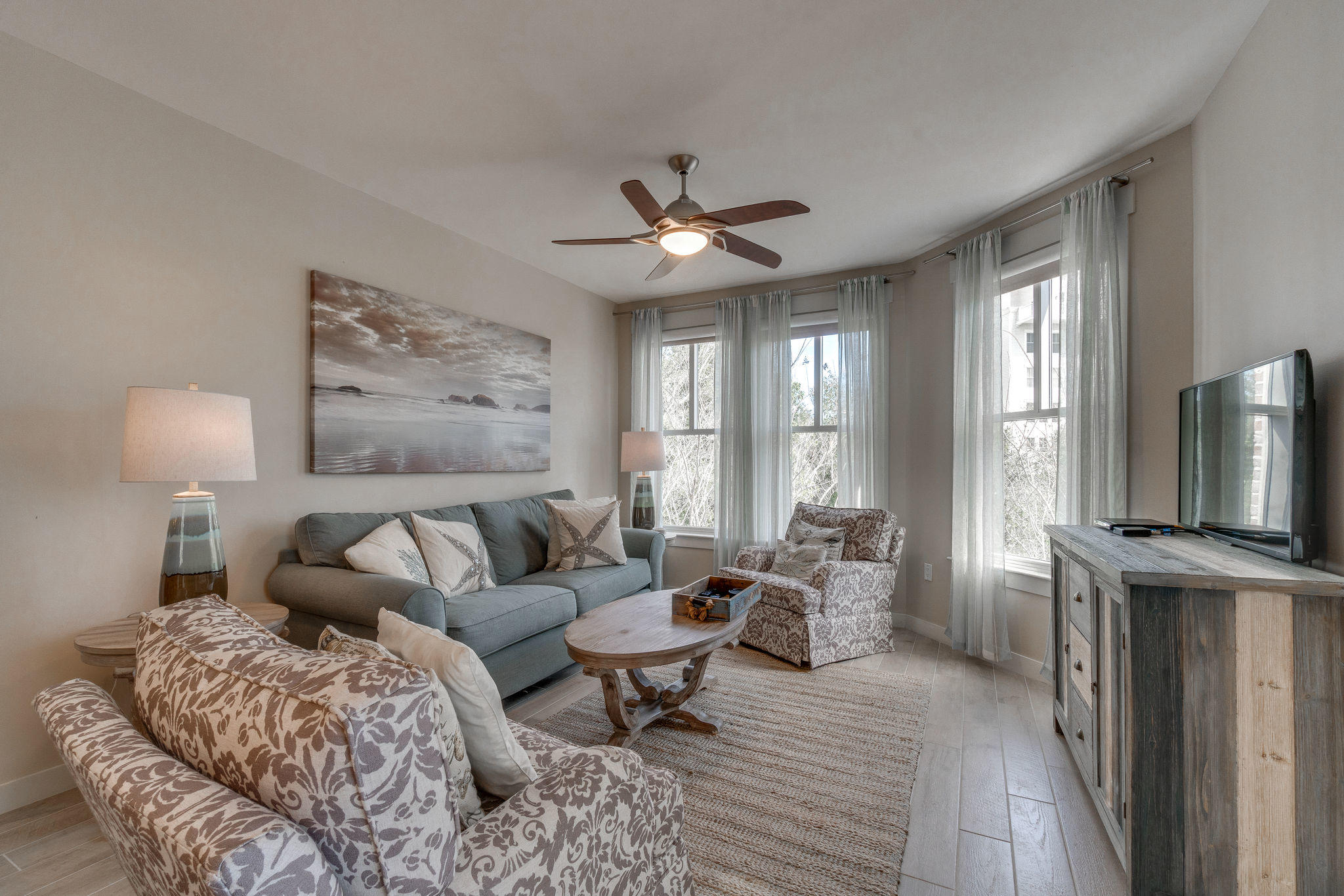 BAHIA CONDO - Residential