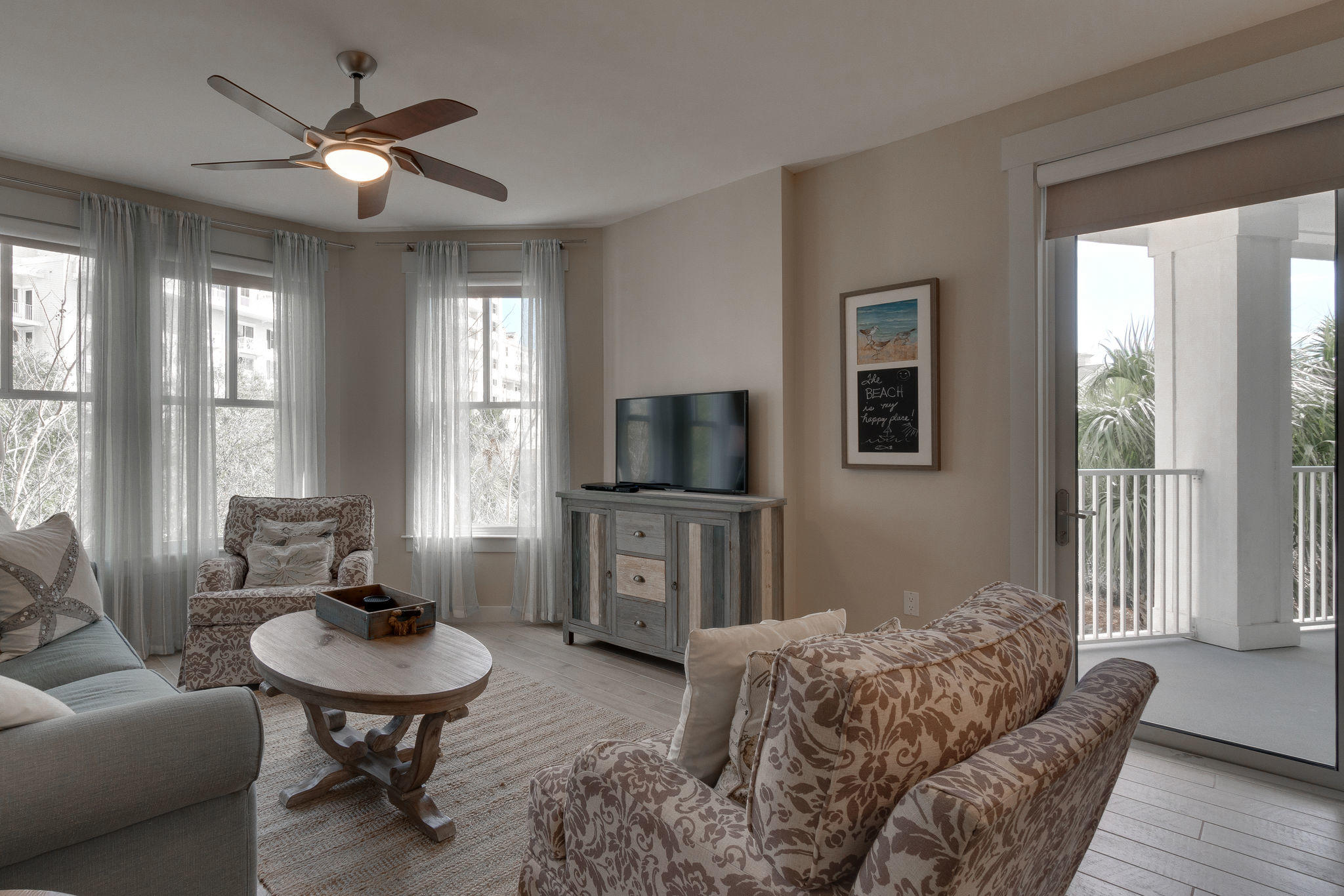 BAHIA CONDO - Residential